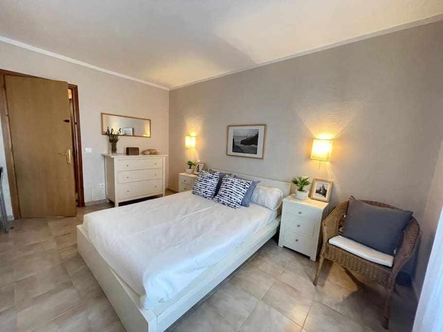 Apartament Macarella Apatamento Con Piscina Cala'N Blanes  Zewnętrze zdjęcie